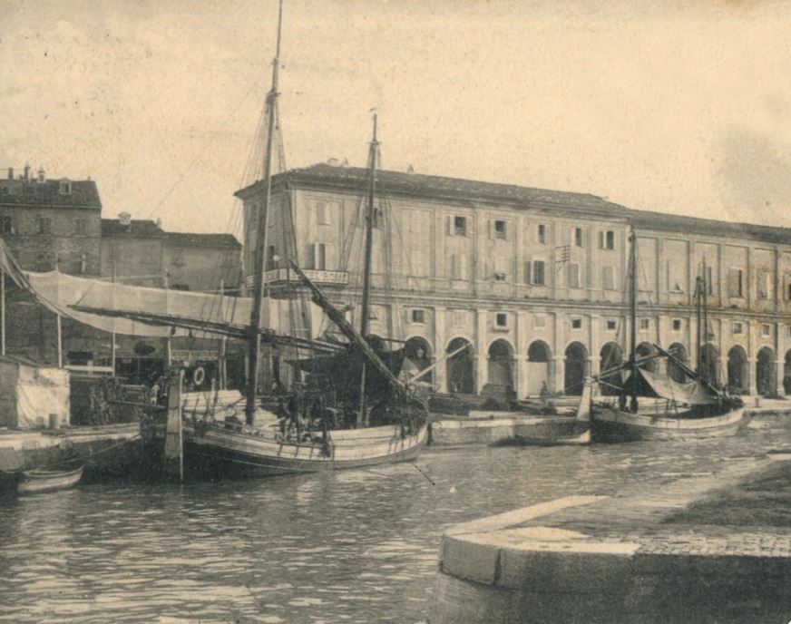 descrizione immagine